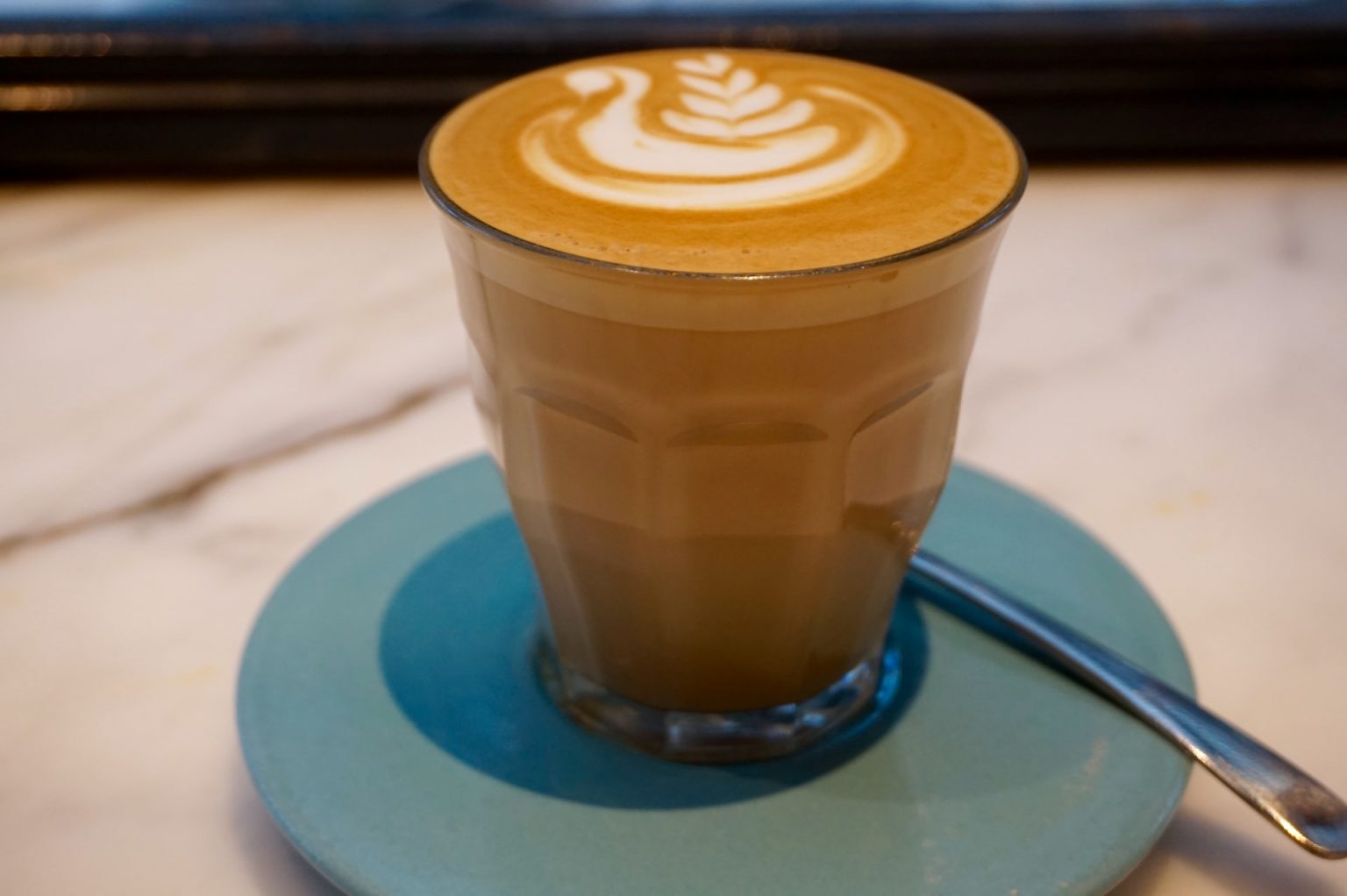 Cortado vs Latte What's The Real Difference? The Coffee Sprawl
